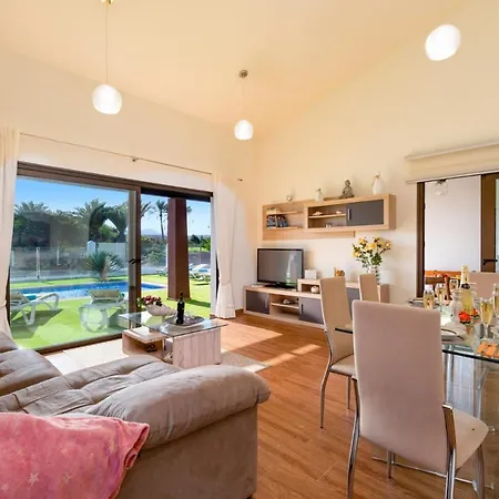 Villa Fakay By